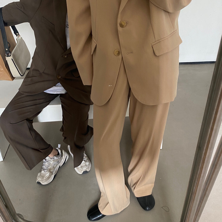 レトロ メンズライク ルーズ スーツ セットアップ レディース ジャケット ボトムス ストレート カーキ ブラウン 茶 無地 ハイウエスト ツーピース 脚長効果 体型カバー スタイルアップ ビッグシルエット ゆったり シック 萌え袖 大人 イギリス風 おしゃれ 男ウケ デート服