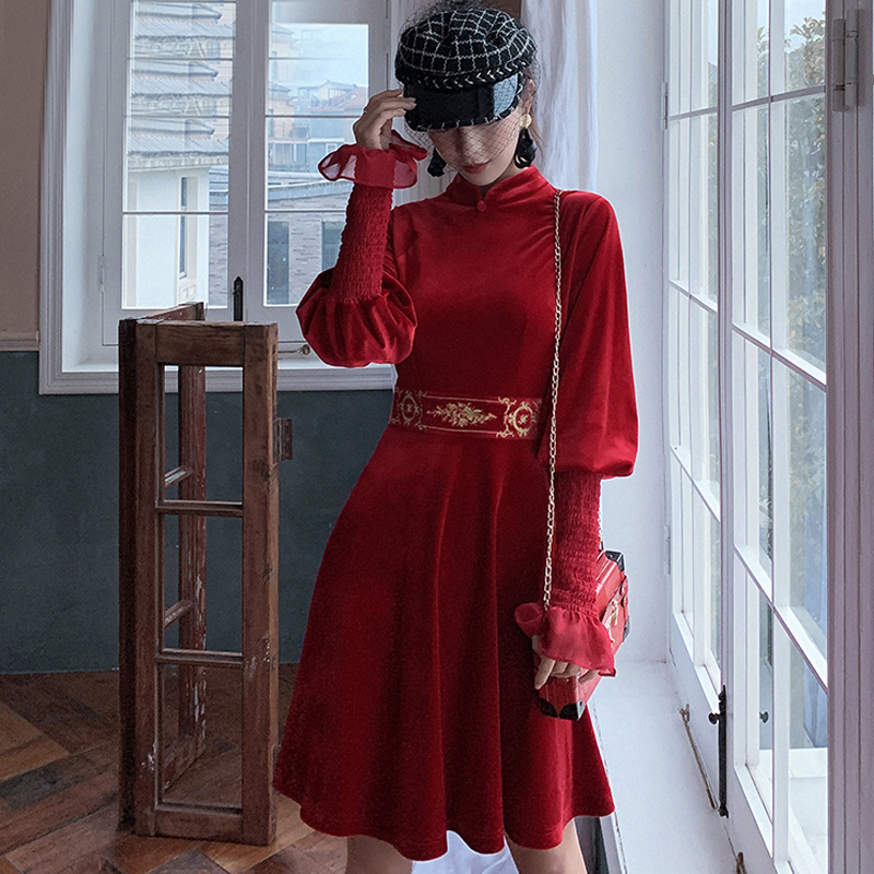 チャイナ風ワンピース ベルベットワンピース 刺繍ワンピース 改良唐装 改良漢服 チャイナ風服 中華服 改良型チャイナドレス 普段着 S M L Ll 着痩せ 女子会 同窓会 普段着 レッド 赤い Dresszone