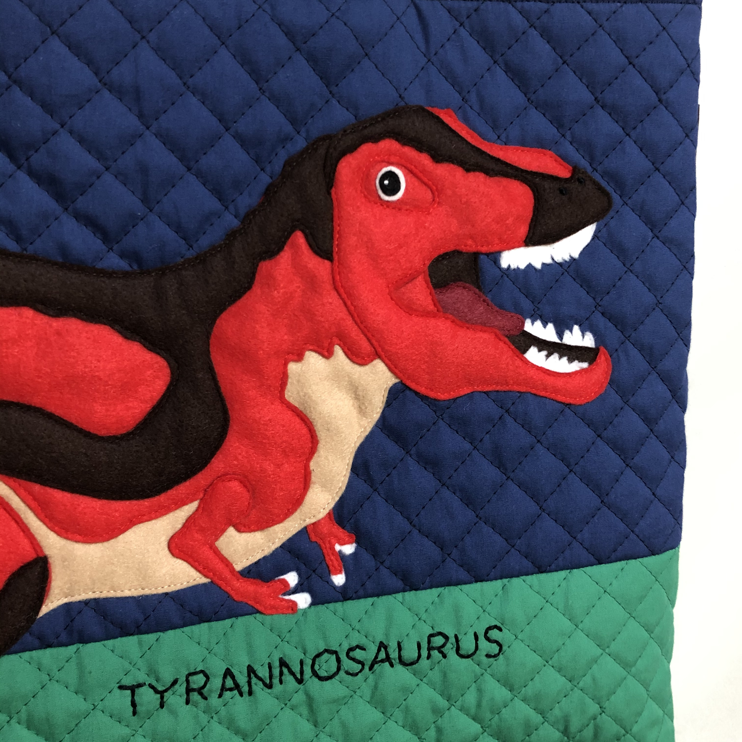 恐竜ティラノサウルス レッスンバッグ 紺 緑 アップリケ キルティング 男の子 Makinatsu