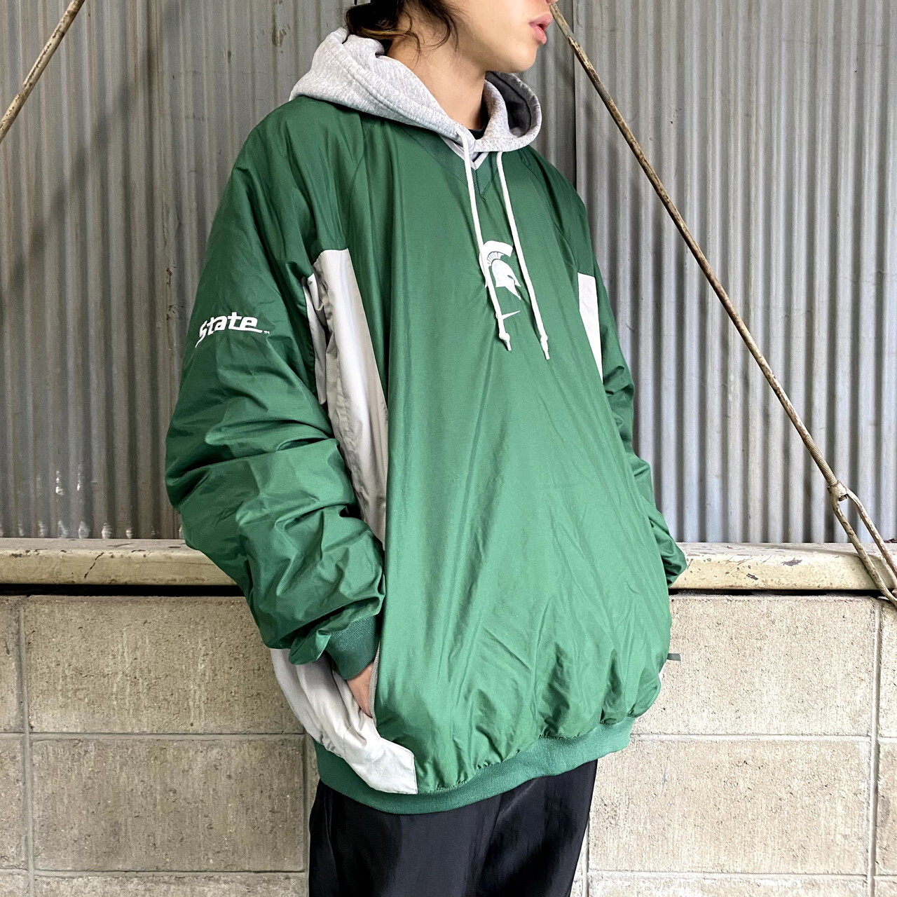 ビッグサイズ 4XL Nike ナイキ プルオーバー ナイロンジャケット 緑 白