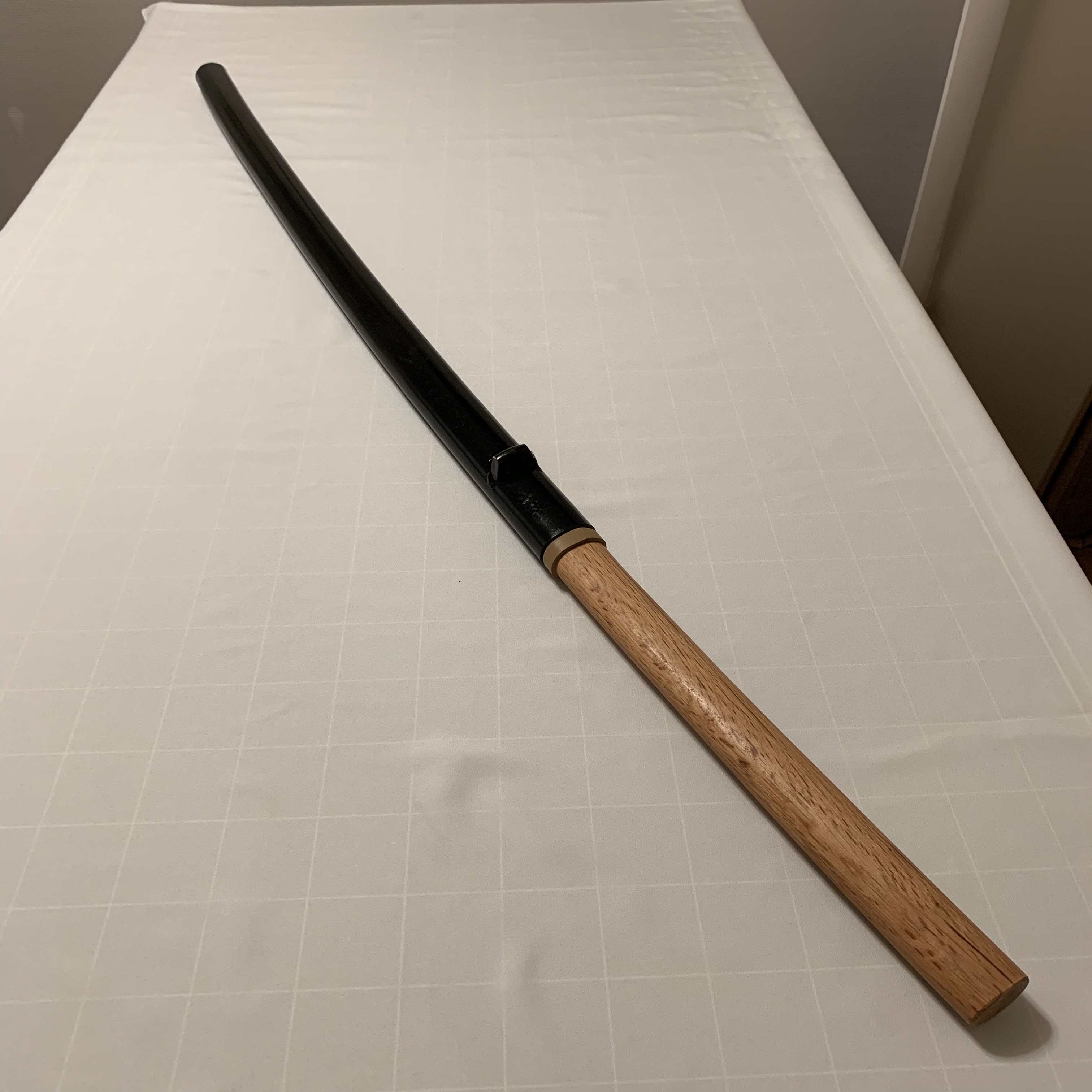 鞘付き三尺三寸刀木刀 黒ツヤ 粋陽堂