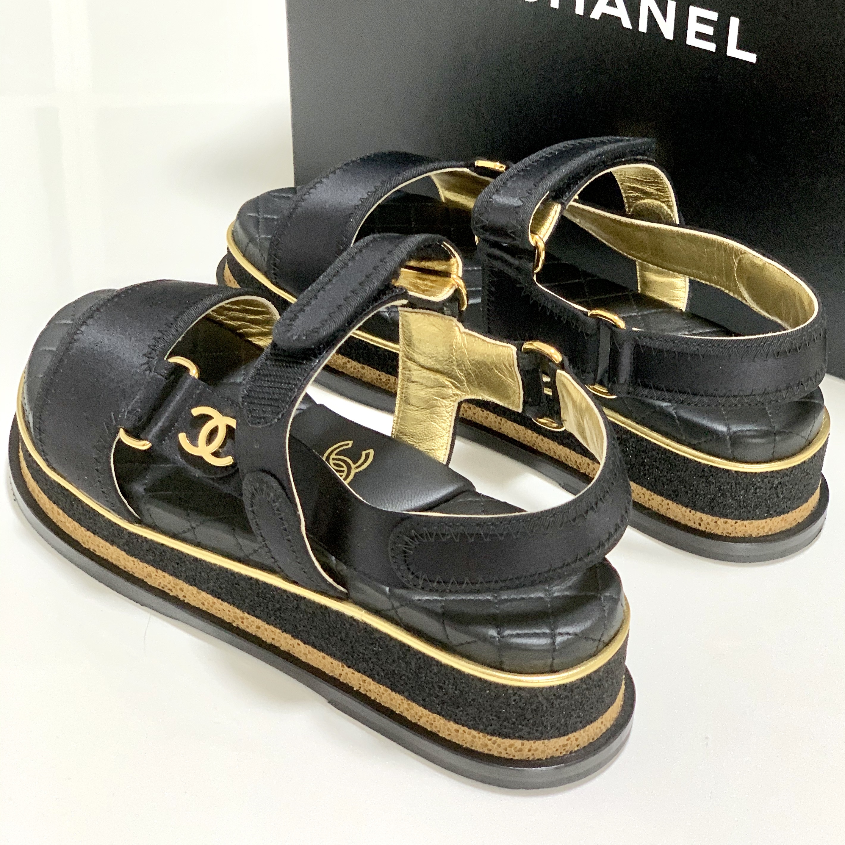 お得セール】 CHANEL - ☆CHANEL☆シャネルサンダル スポーツサンダル