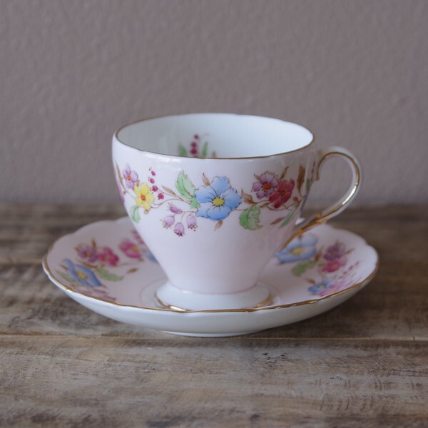 アンティーク 食器 陶器 Foley フォーリー ピンク 花柄 コーヒーカップ ソーサー 0226 5 レトロ かわいい ヴィンテージ 英国 Flohmarkt フローマルクト