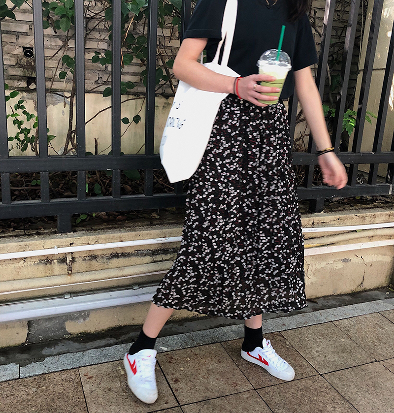 スカート フレアスカート ロング ロングフレアスカート フレアスカート大きいサイズ フレアスカート春 花柄 スカート レディース ロング丈 ロング スカート ミディ丈 黒 フレア プリーツ ガーリー ウエストゴム 春夏 Viento