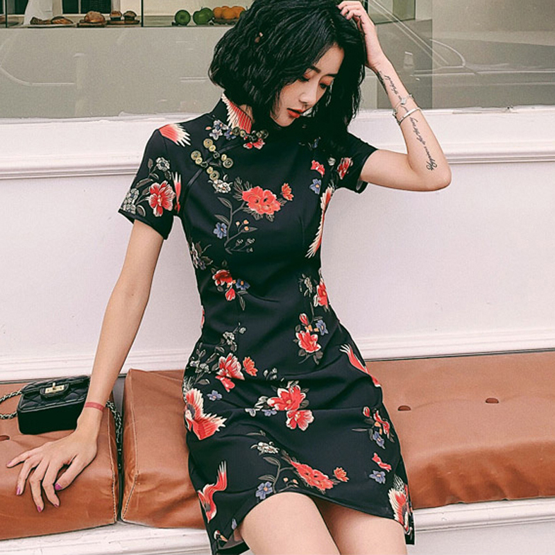 チャイナドレス ワンピース チャイナ風服 中華服 スタンドネック 半袖 ショート丈 エレガント 着痩せ 上品 大きいサイズ S M L Ll 3l 普段着 パーティー 女子会 個性的 ファション 花柄 ブラック 黒い Elegant