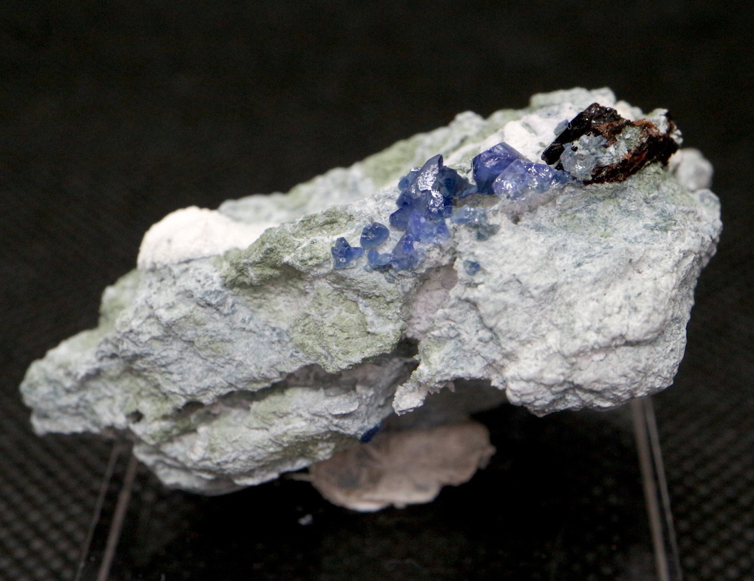ベニトアイト ネプチュナイト ベニト石 カリフォルニア産 21 2g Bn046 鉱物 天然石 パワーストーン American Minerals Gemmy You