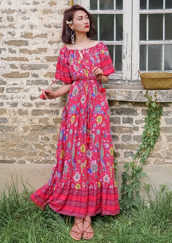 夏 超ロング マキシ丈 オフショルワンピース 袖フリル 裾フリル ボヘミアン 華やか リゾート 可愛い Happy Toon