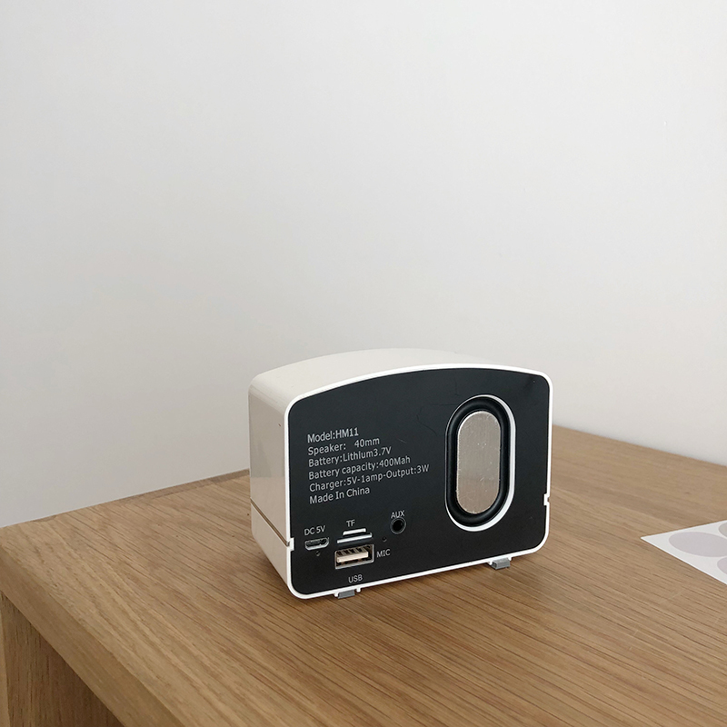 レトロミニスピーカー Vc001 Vacay ヴァケイ 韓国インテリア雑貨通販サイト