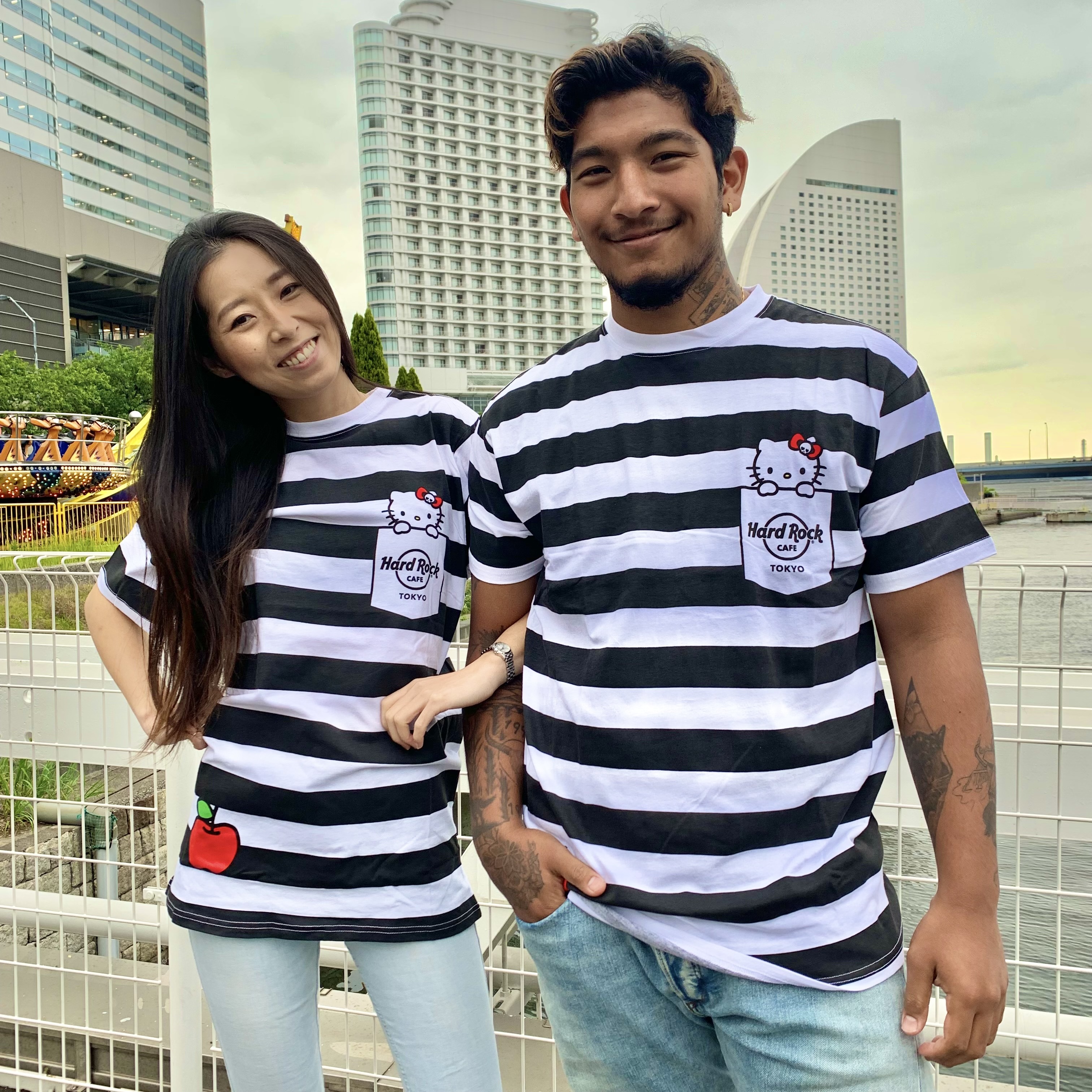 Hello Kitty X Hard Rock Cafe Hello Kitty Striped T Shirt ハードロックカフェジャパン公式オンラインショップ