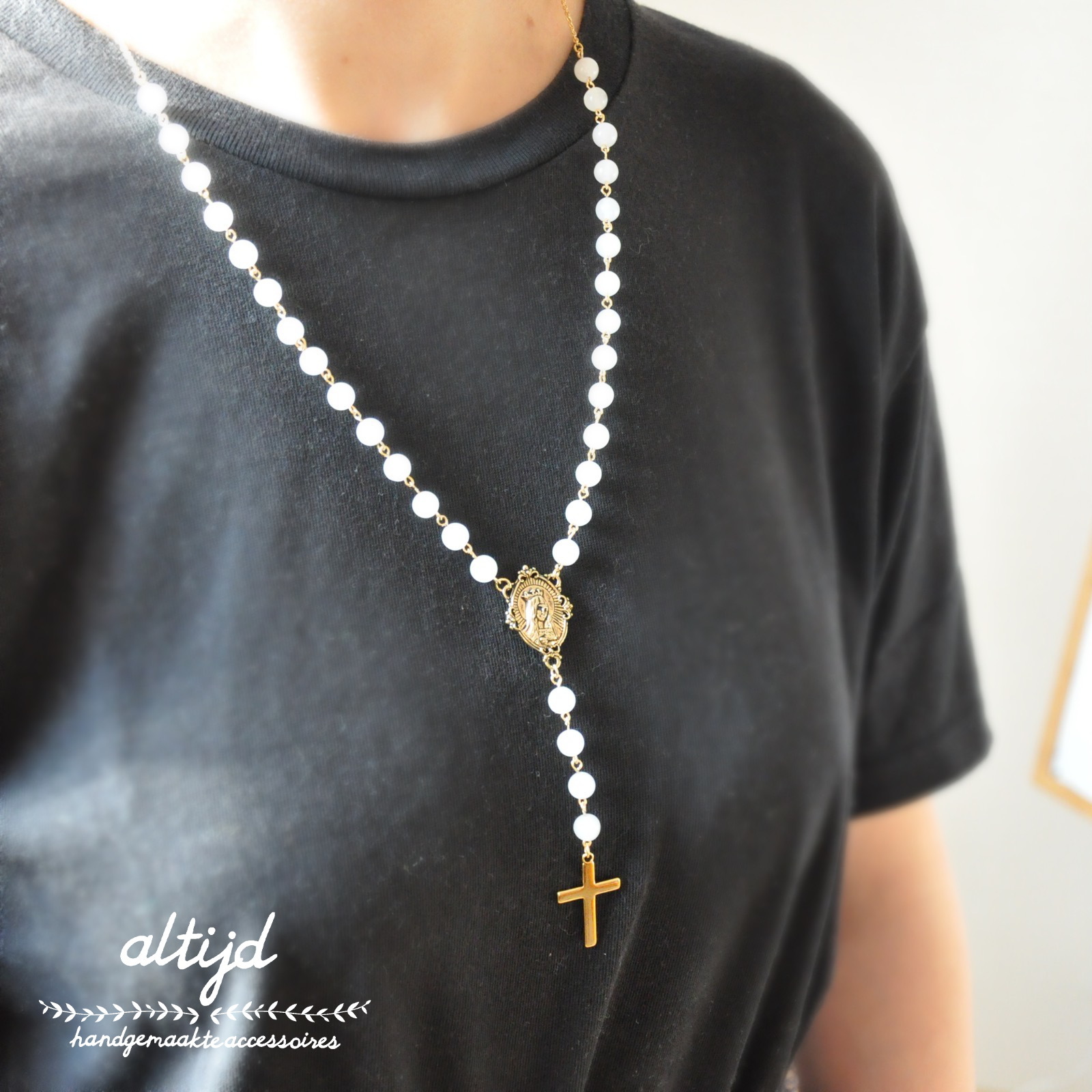 ロザリオ White ホワイト Altijd アルテイト