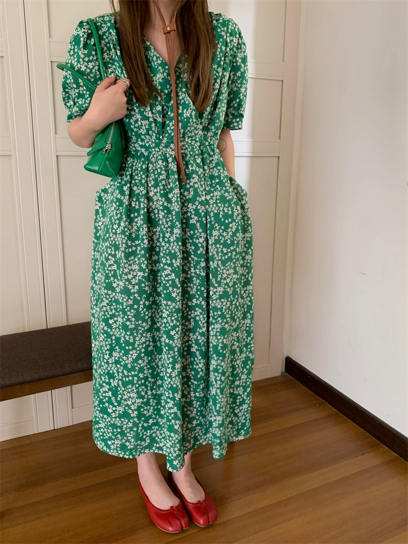 小花柄 グリーン ワンピース She Is シーイズ パーティードレス フェミニンカジュアル ファッション ブランド 通販