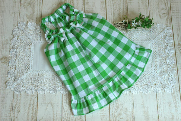 ブルドッグの服 可愛いギンガムチェックの夏ワンピ 緑 イングリッシュブルドッグの服 ｂｕｌｌ ｃｈｅｒｉｒｅ