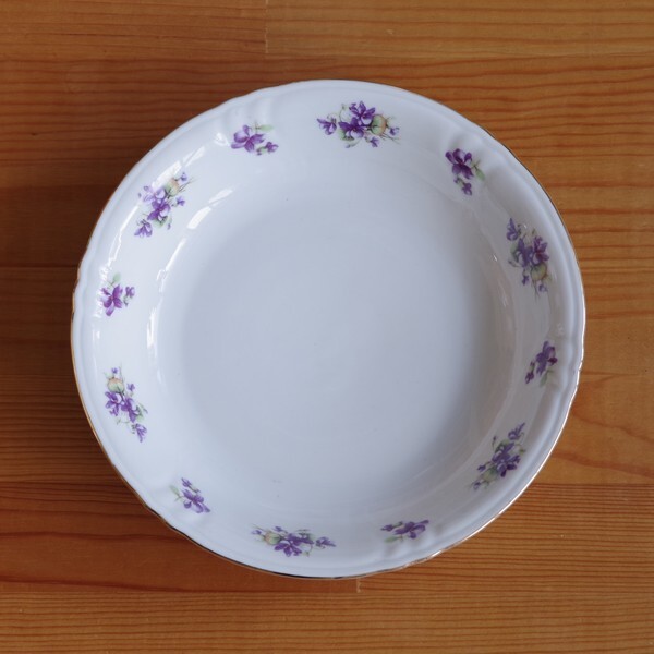 ドイツ製 Winterling ヴィンターリンク Violet Bouquet すみれ 花柄 スーププレート 深皿 19cm 7 12 レトロ 陶器 ヴィンテージ 食器 ババリア Bavaria Flohmarkt フローマルクト