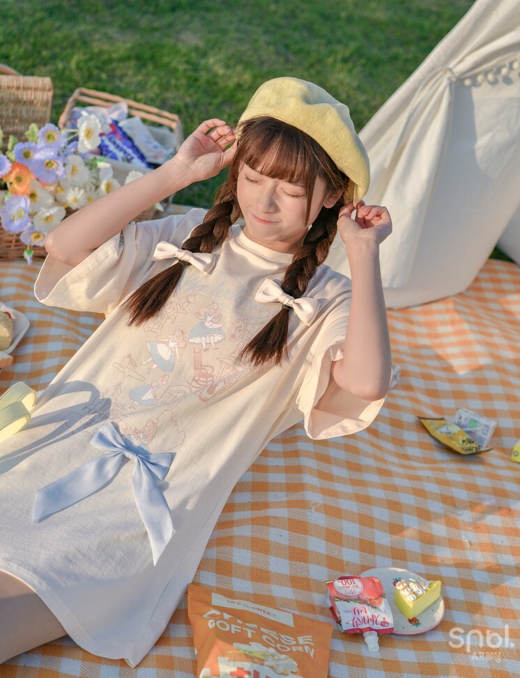 508 レディース ディズニー アリス 公認 ロリータ Tシャツ ワンピース 7fvj1g Lachouette