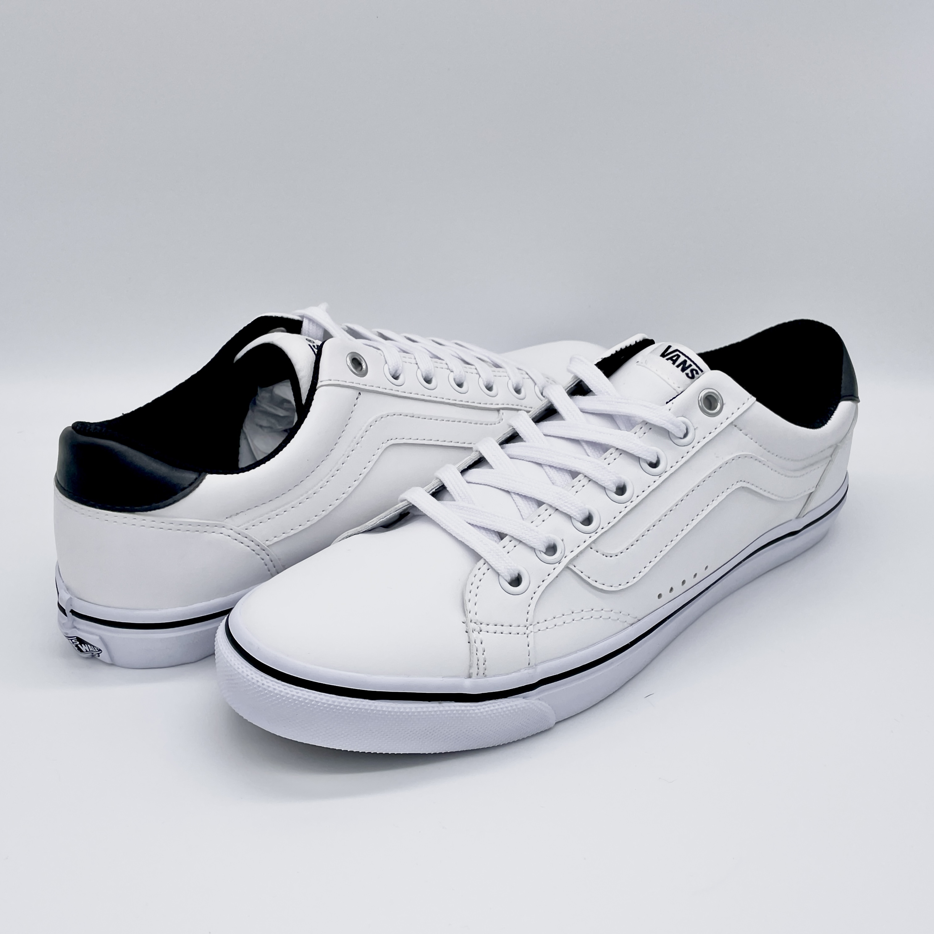 コーティング済み VANS ウィークリーコート ホワイト/ブラック  汚れ 