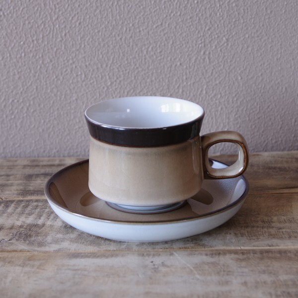 デンビー カントリークイジーン Denby Country Cuisine ベージュ ティーカップ ソーサー 1114 1 6 ヴィンテージ シンプル おしゃれ 食器 陶器 レトロモダン Flohmarkt フローマルクト