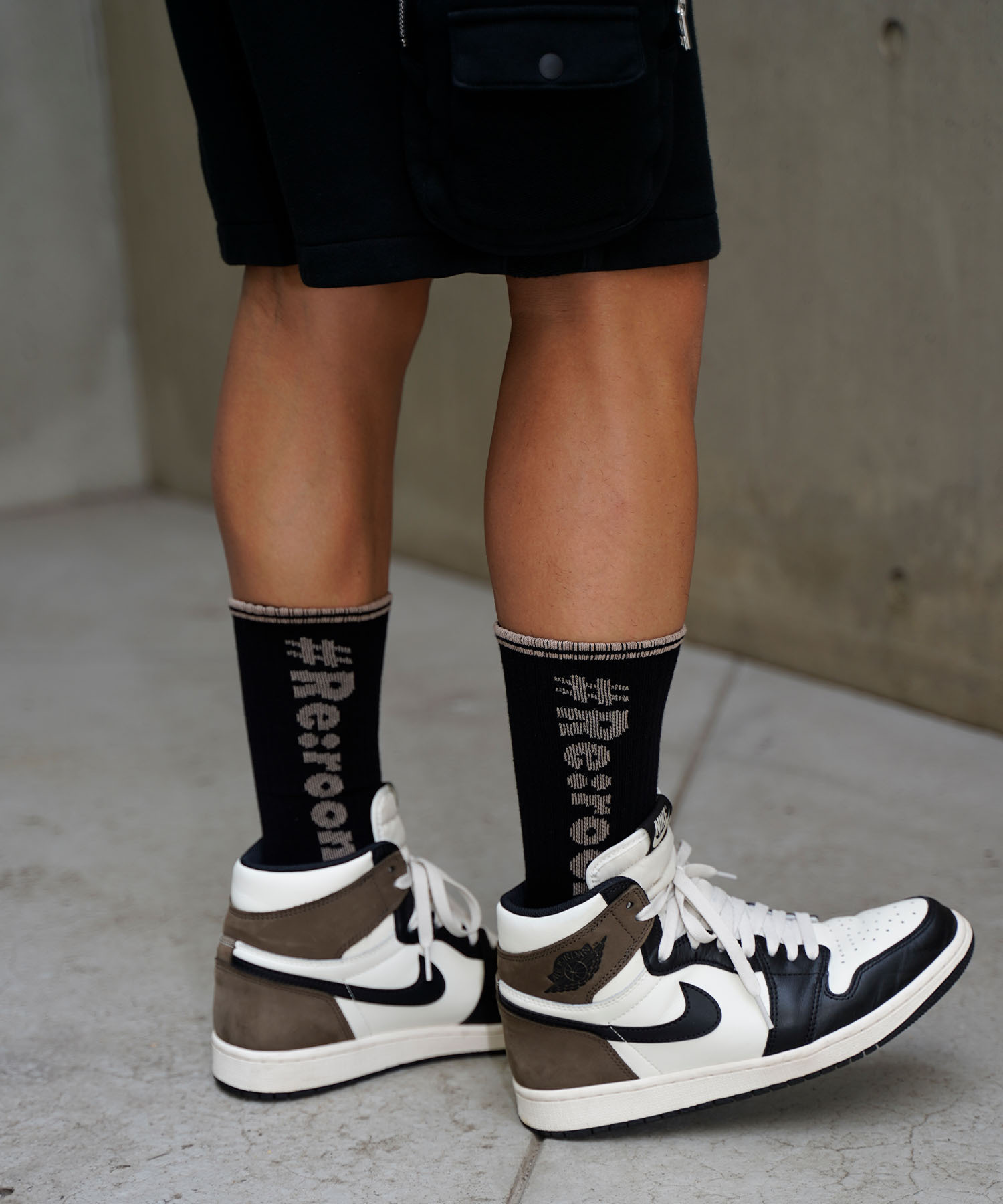 Re Room Logo Line Socks Reg139 Re Room リルーム