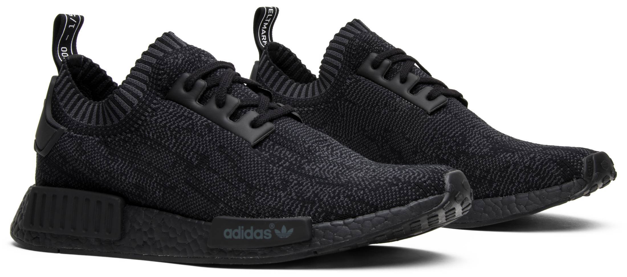 nmd r1 friends and family pitch black