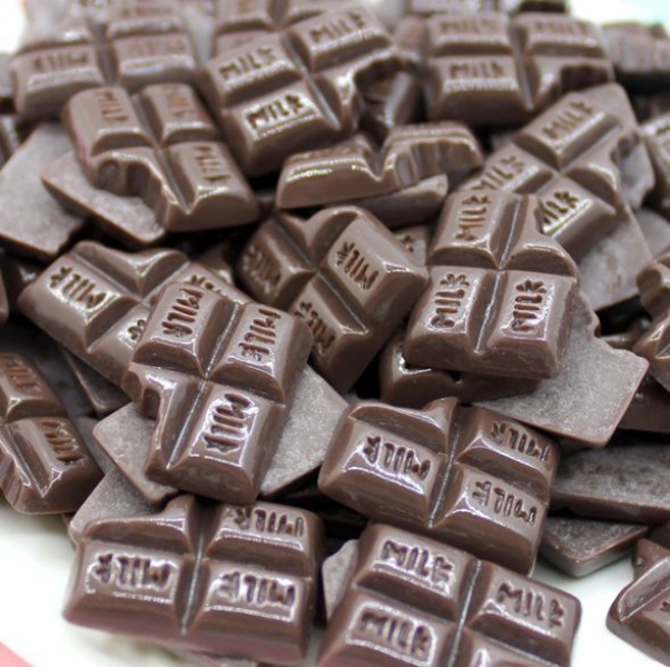 50個食べかけ板チョコレート スイーツデコ イチゴ チョコレート ホワイトチョコb10 パーツブランチショップ