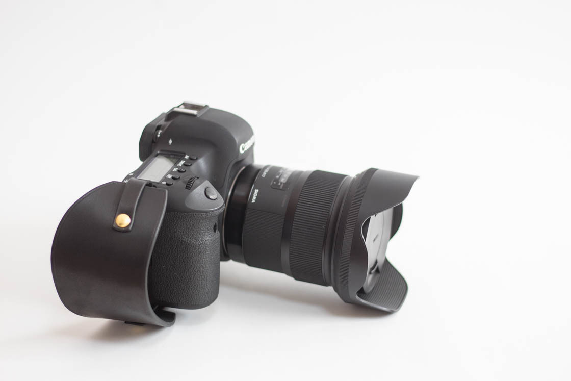 男女 一眼レフ用 高級革シンプルタイプ レザーハンドストラップ カメラストラップ ハンドグリップ キャメル ブラック レザーブランド Enna Leather