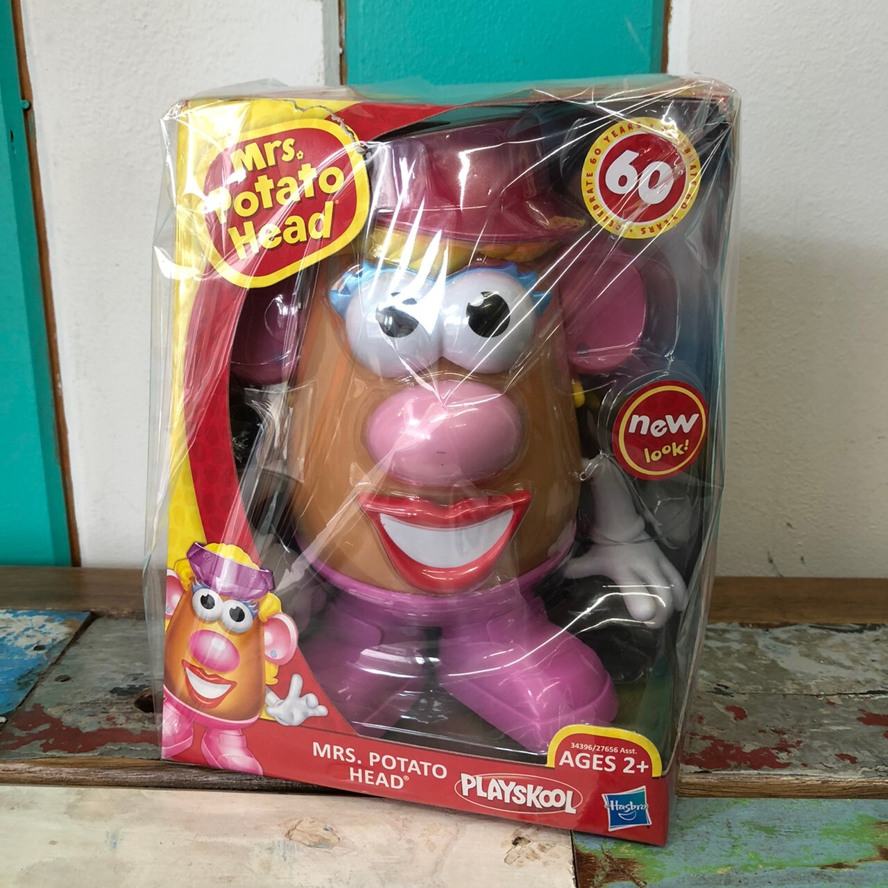 Ts3 Mrs Potato Head 60 Years Gelebrate Figure By Playskool Mrs ポテトヘッド 60周年記念フィギュア The Puppez E Shop ザ パペッツ松本 Webショップ