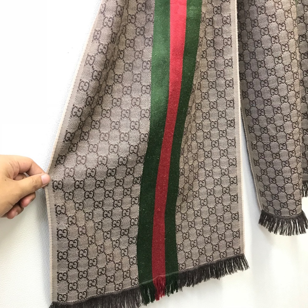 SALE／70%OFF】 GUCCI グッチ シェリーラインマフラー