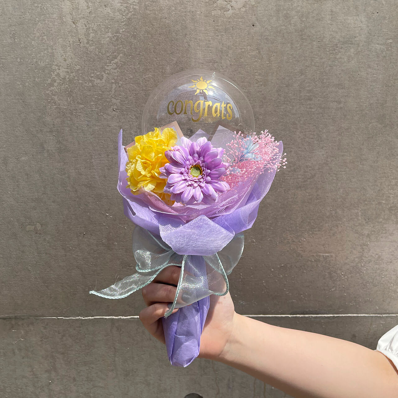Balloon Flower Bouquet Mini Rapunzel ラプンツェルモデル 大阪 心斎橋 堀江のバルーンとお花を使ったおしゃれな花束バルーンショップ Saguaro Balloon