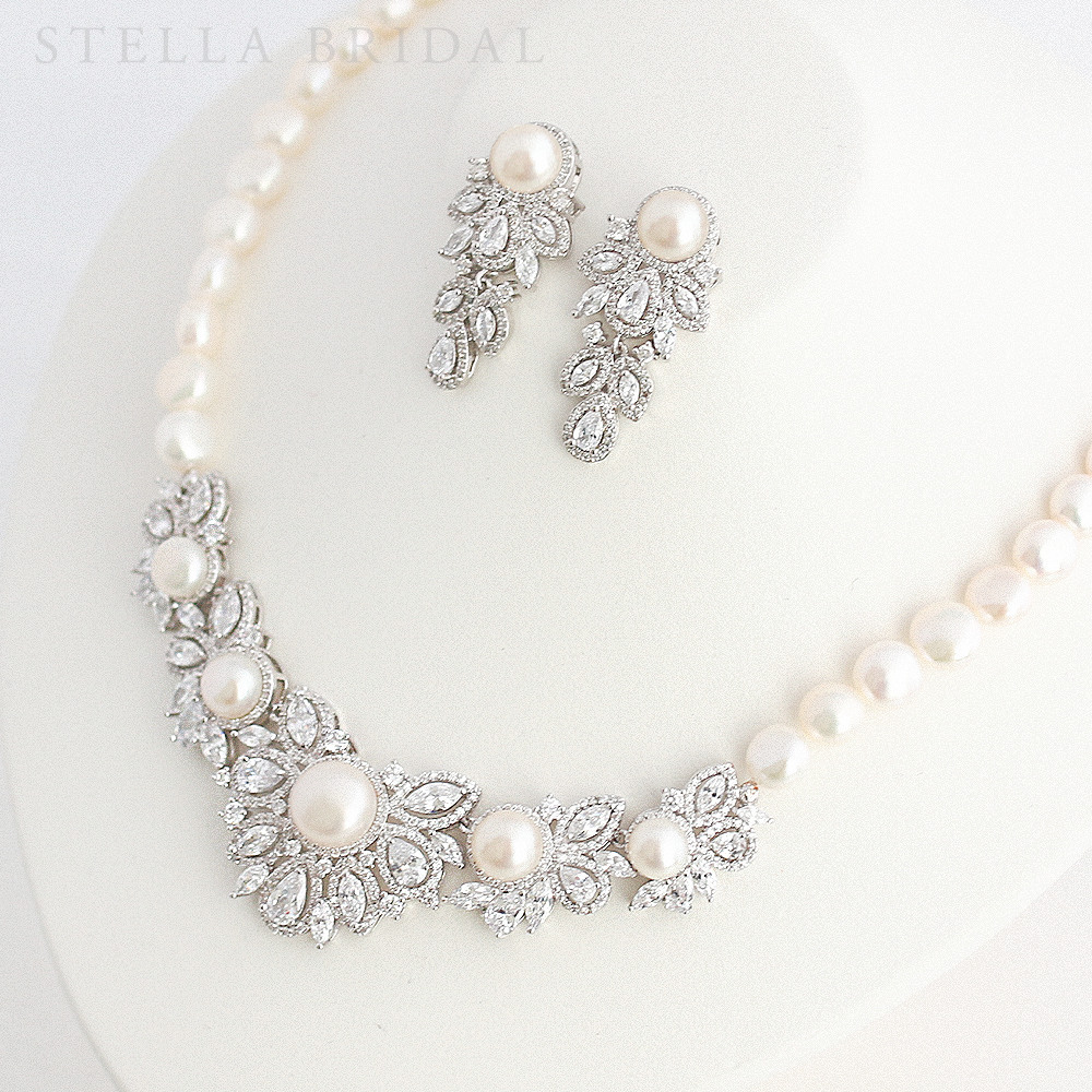 受注生産品 キュービックジルコニア ウェディングジュエリーセット Angelina アンジェリーナ ネックレス イヤリングorピアス Stella Bridal オシャレ花嫁さま御用達ウェディングアクセサリーショップ ステラブライダル