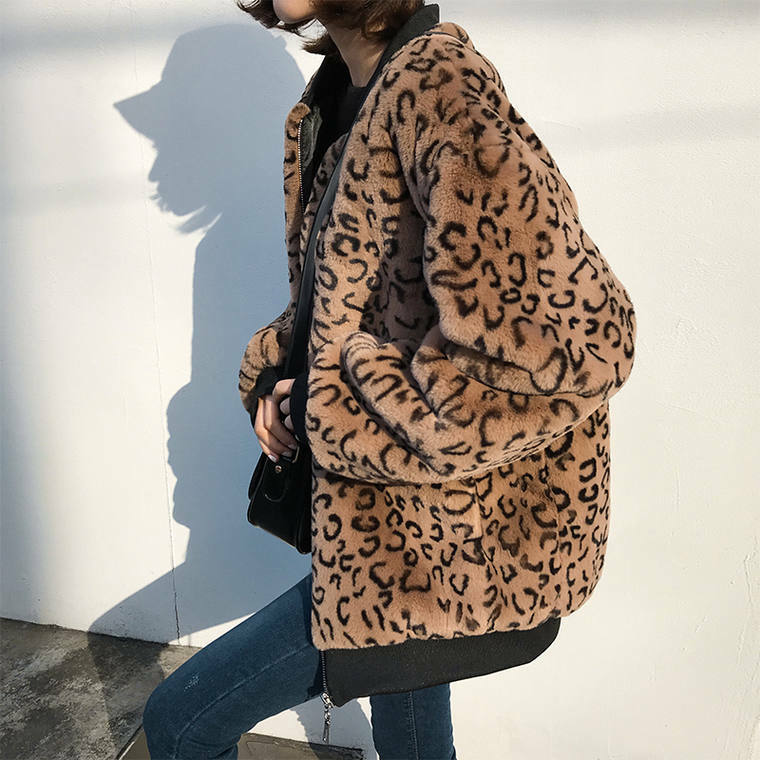 送料無料 レオパードでトレンドコーデ ヒョウ柄 ふわふわ ファーコート ボア ジャケット ブルゾン Lamitte Deco トレンド 韓国ファッション ショップ