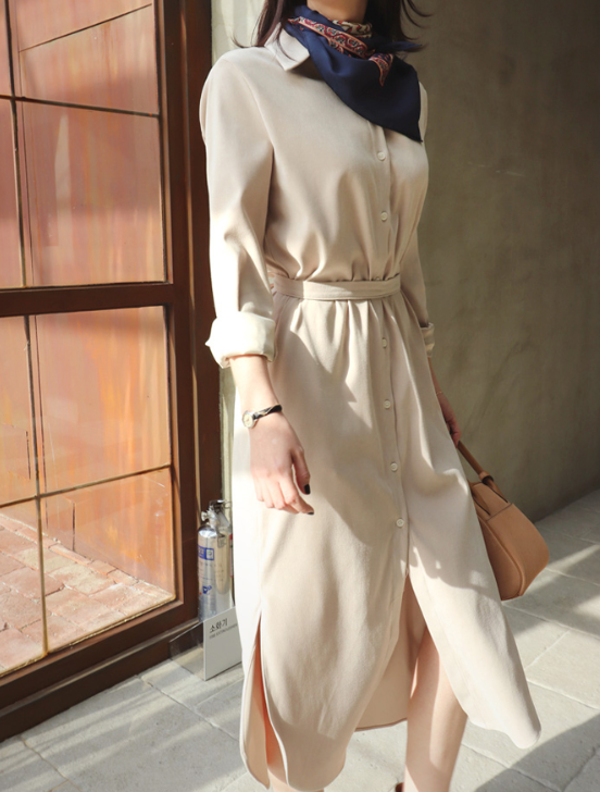 秋 きれいめ 清楚 コンサバ シンプル エレガント 普段着 ワンピース 長袖 アイボリー 腰紐 Antoinette