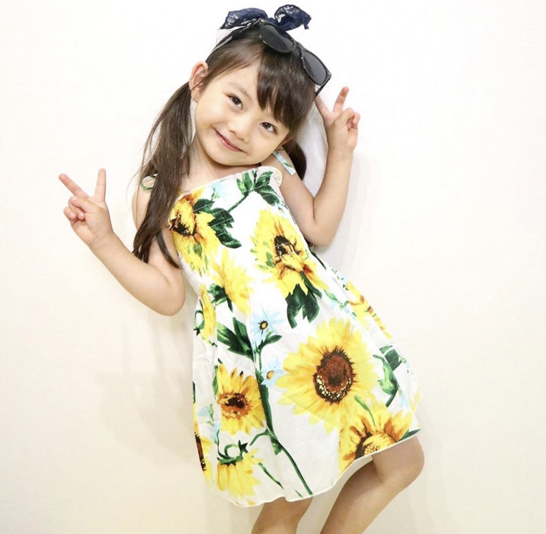 商品番号1018 ひまわり柄ワンピース Tuery Kids