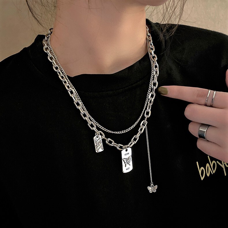 送料無料 タグプレートでクールに ネックレス ドッグタグ 蝶々 バタフライ 2連 チェーン カジュアル ストリート メンズライク Lamitte Deco トレンド 韓国ファッション ショップ