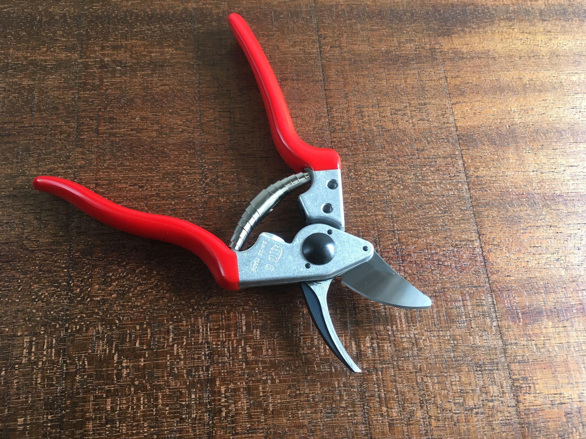 スイスの名品 Felco 6 フェルコ6番 剪定ばさみ みどりの道具 みどりの雑貨 Momiji