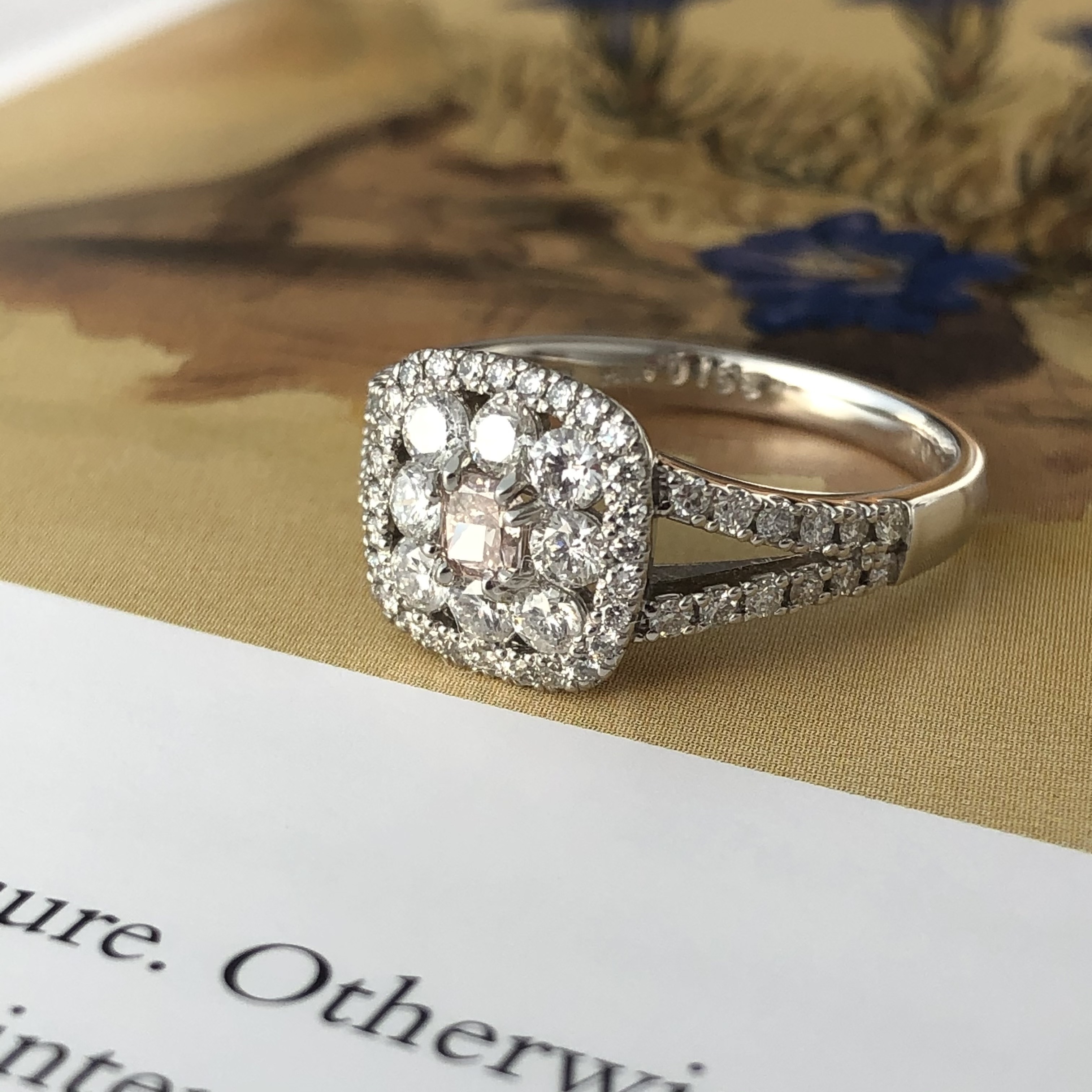 極上美品』ダイヤモンドプロポーズ結婚指輪1.0 ctプラチナPT 950-