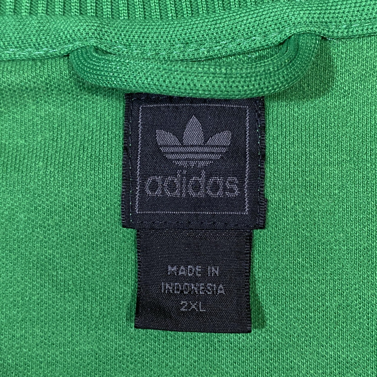 ビッグサイズ Adidas Originals アディダス オリジナルス ジャージ トラックジャケット メンズ2xl グリーン 古着 ジャージ トラックジャケット Cave 古着屋 公式 古着通販サイト