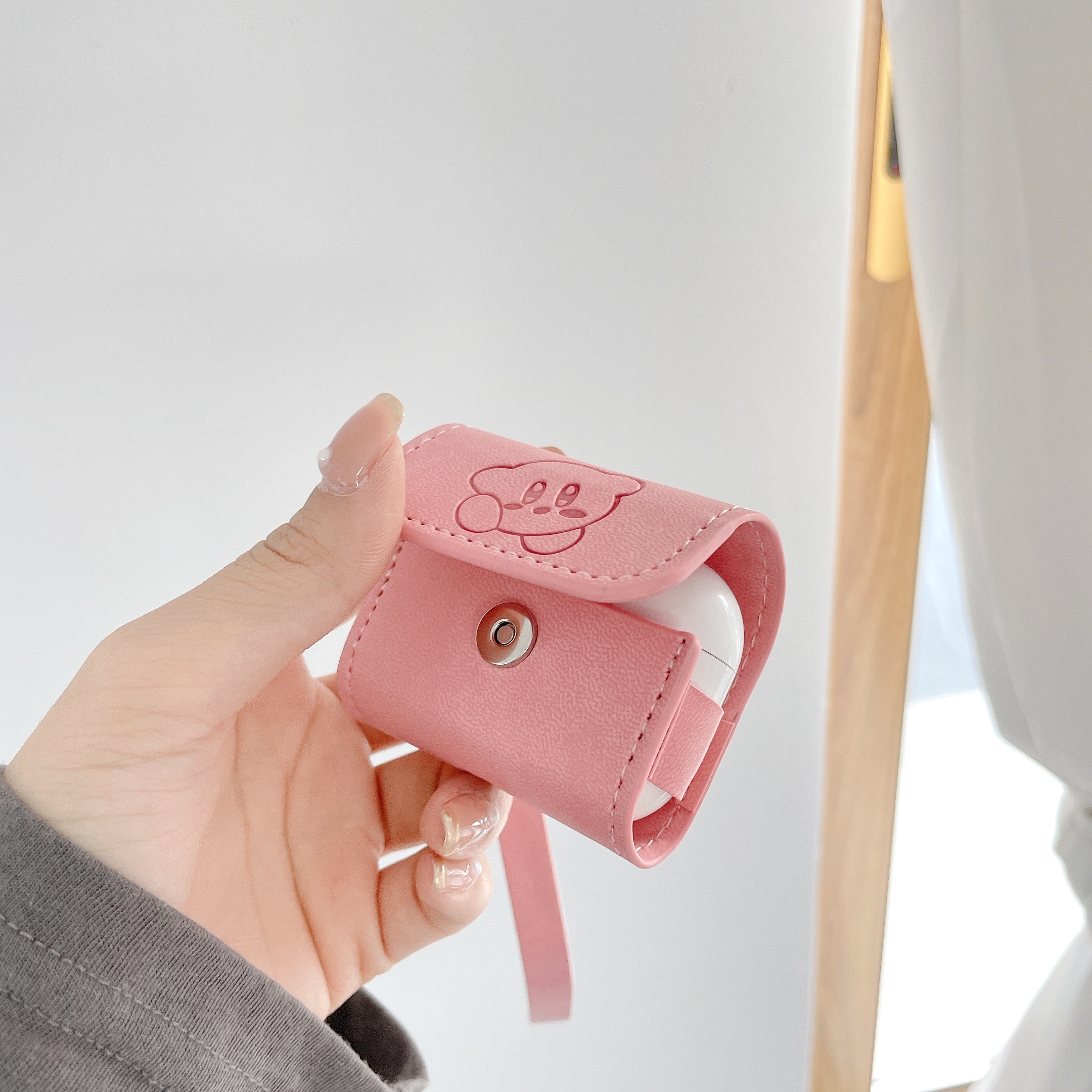 Airpods Pro Airpods ケース レザー カバー 星のカービィ エアーポッズプロ エアポッズ 2 1 保護カバー ストラップ付き Airpodspro Case Air Pods 保護ケース かわいい ワイヤレス充電 かわいいairpodsケース Switchカバー Iphoneケース Airtagホルダー New I