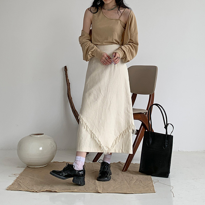 フリンジaラインロングスカート 2691 Poet