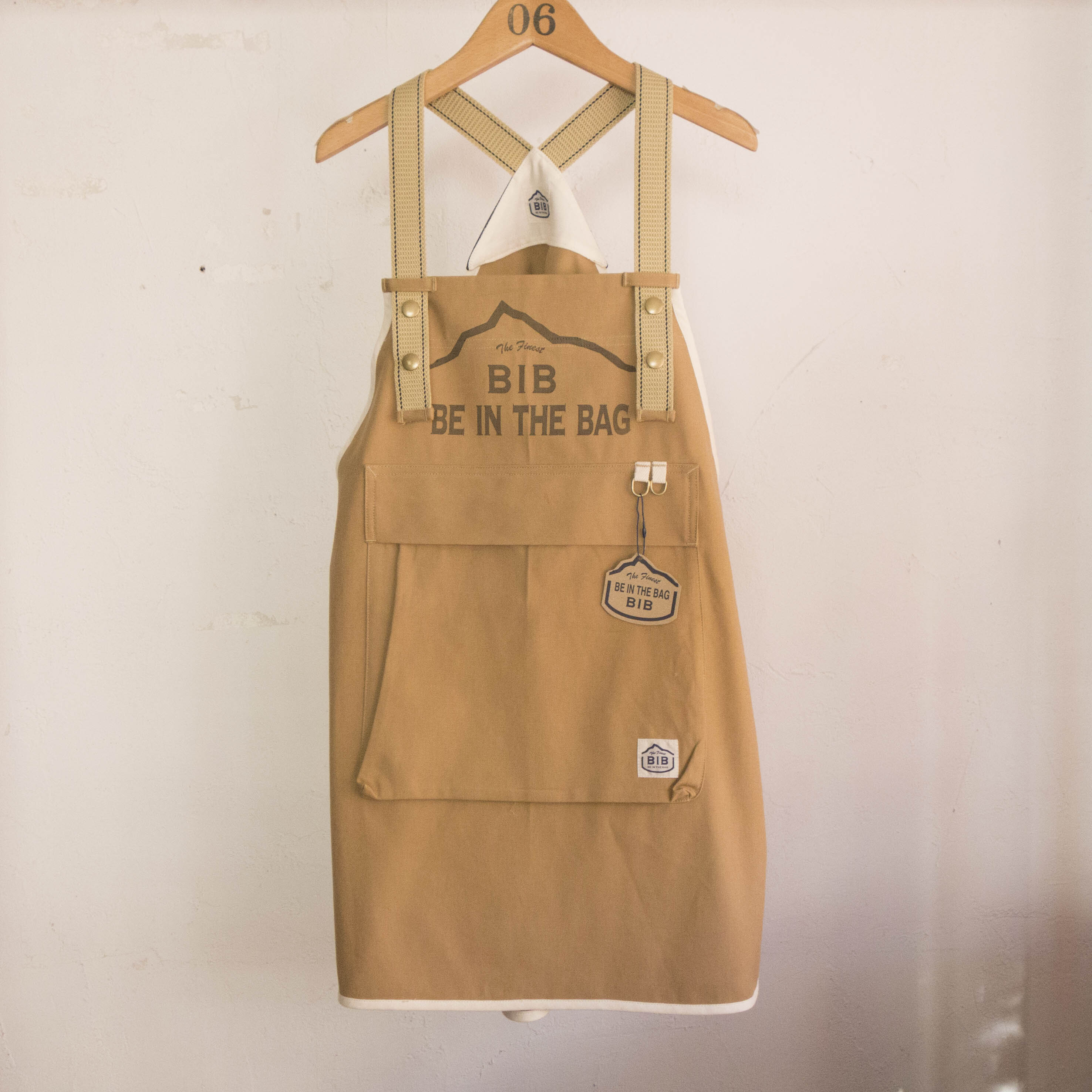 Bib \u201cRemarkable Bib\u201d
