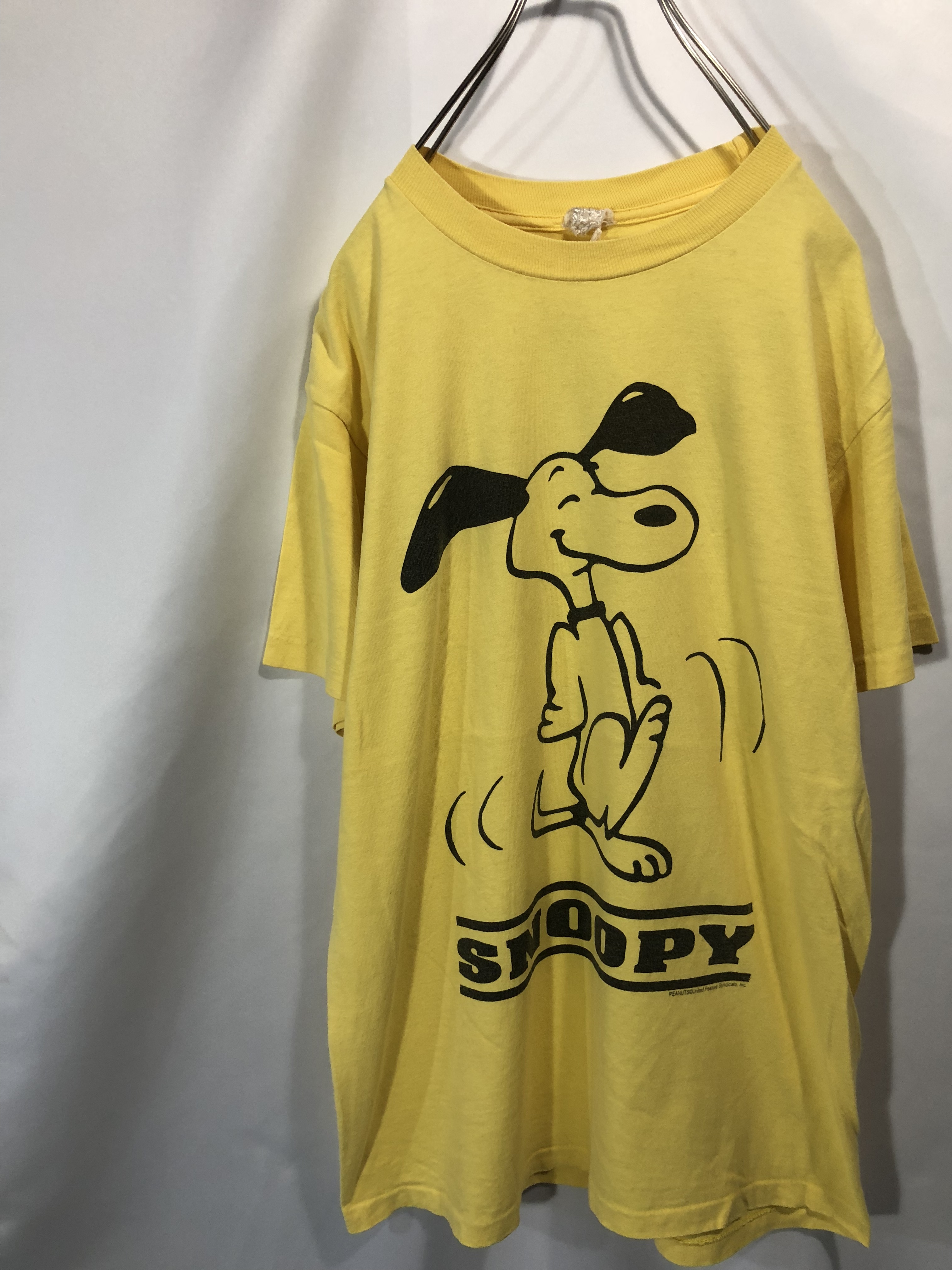 スヌーピー ヴィンテージ ハッピーダンス Peanuts Tシャツ 古着 Snoopy 0375 Dust Magnet Club ヴィンテージ 古着 トレンド古着 アメカジ 90s コレクティブル