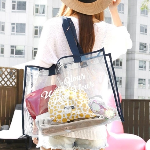 Pvc ビニール バッグ レディース かばん トートバッグ 大容量 かわいい ビーチバッグ プールバッグ 夏バッグ 透明 クリア トート ショルダー バッグ 大人カジュアル ユニセックス ヘルシー レジャー ビーチ リゾート プール ベージュ ブラック 黒 ネイビー 紺 ブルー