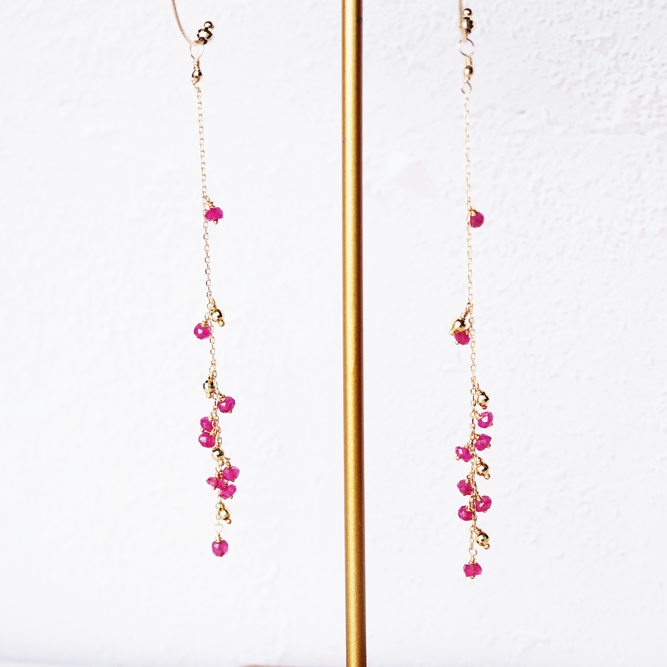 K10 Ruby Long Charm 天然石 ルビー ロングピアス チャーム イヤリング 華奢 ピアス Damie