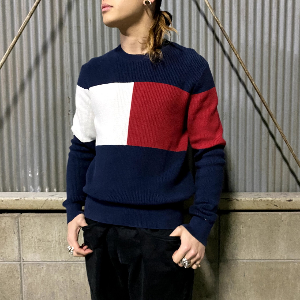 Tommy Hilfiger トミーヒルフィガー ビッグロゴ コットンニットセーター レディースm相当 古着 リブニットセーター ネイビー 紺色 フラッグロゴ ニットセーター Al Cave 古着屋 公式 古着通販サイト
