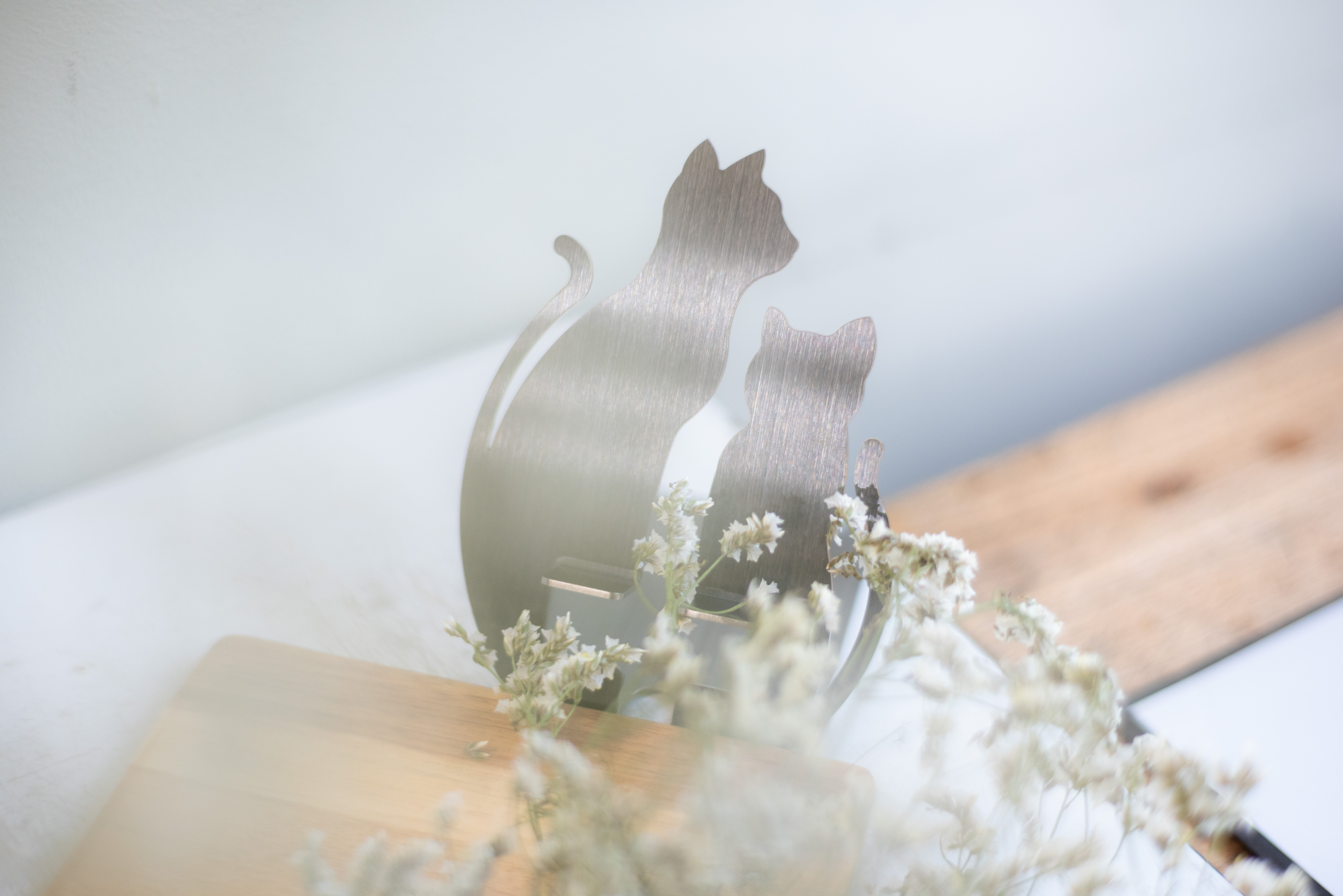 卓上スマホスタンド 猫 ネコ 高級ステンレス製 アイアン雑貨 U Me Joint