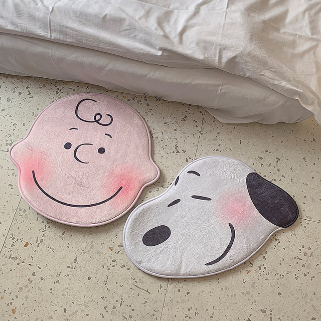 Snoopy Face Rug スヌーピー ラグ フットマット Tokki Maeul トッキマウル 韓国雑貨通販サイト