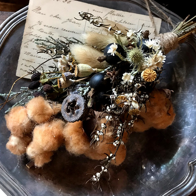 コットンフラワーと実物スワッグ Maison De Amelie