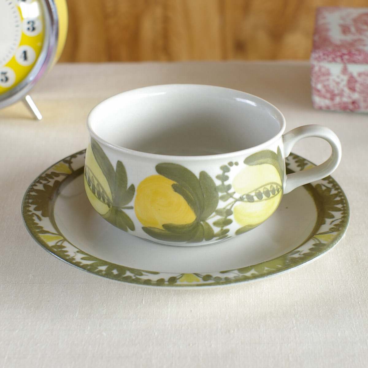 Arabia Atlje カップ ソーサー 黄色い花柄 アラビア アトリエ 北欧ヴィンテージ食器 1 6 Flohmarkt フローマルクト