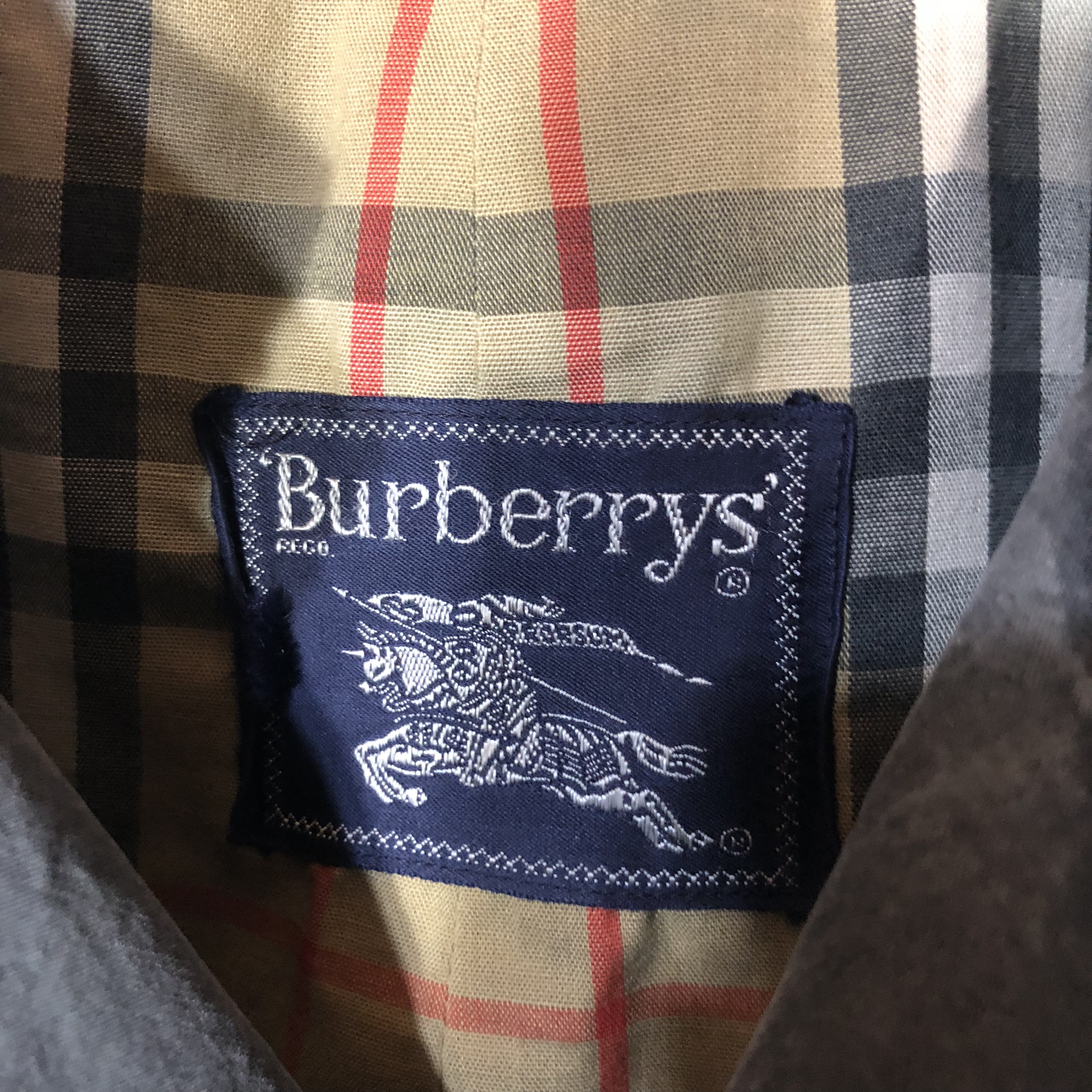 最新作売れ筋が満載 新品 未使用 タグ付 難あり Burberry バーバリー London トップス Oyostate Gov Ng 最新作売れ筋が満載 新品 未使用 タグ付 難あり Burberry バーバリー London トップス Oyostate Gov Ng