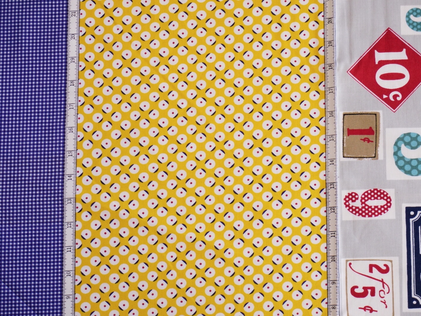 Moda Good Times 4種類の柄の入ったボーダー生地 Moda Fabrics 輸入生地の専門店 Quiltsnuts Fabrics Shop Online