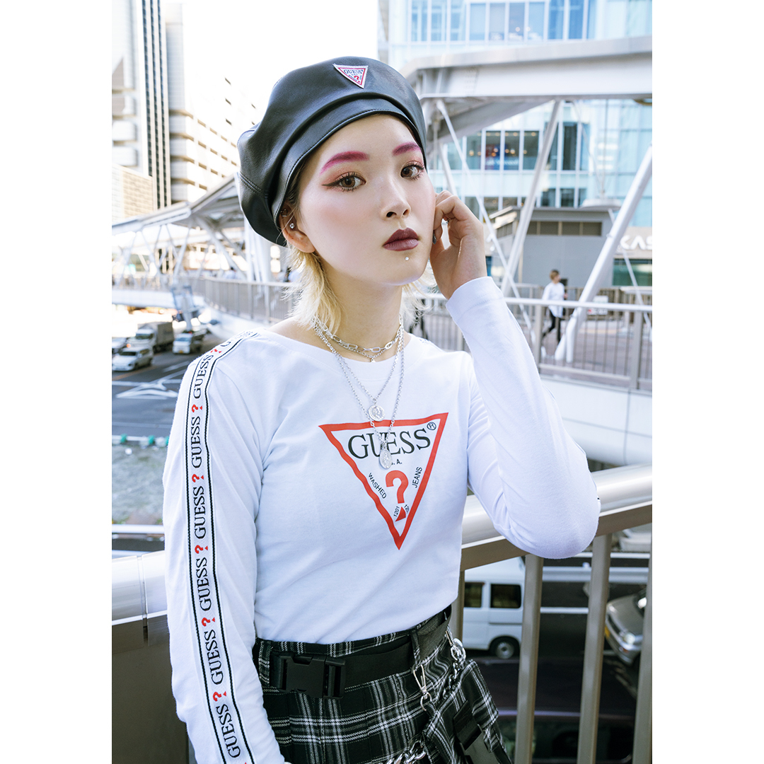 りこりこ ゆあてぃー着用 Guess レザーベレー帽 Volcan Aphrodite