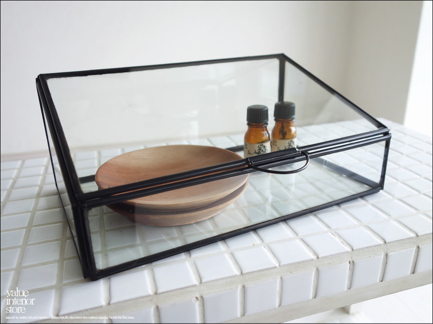 真鍮コレクションケースtra ガラスケース ショーケース 手作り 展示ケース ジュエリーケース 新品 小物入れ エスニック ハンドメイド 什器 Valuestore